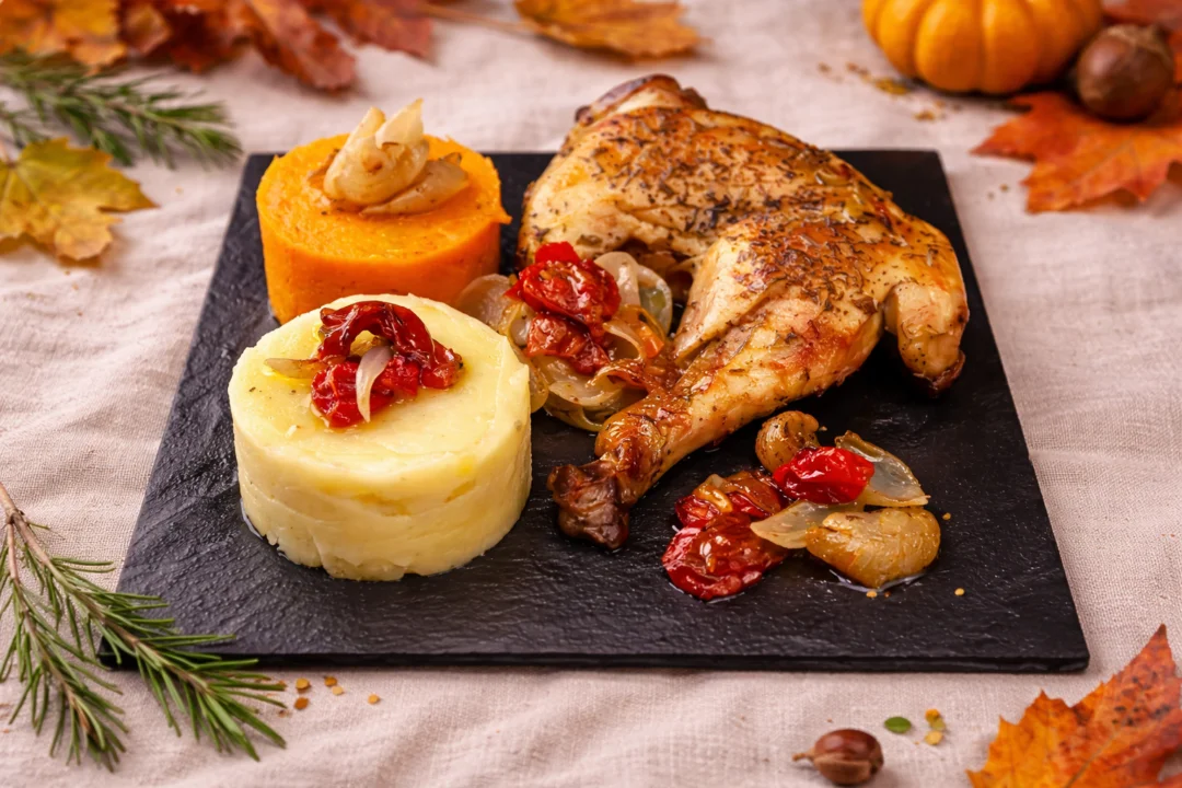 Pollo al horno con puré de patata y boniato